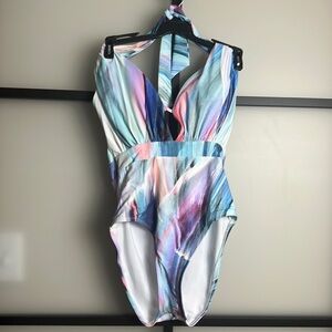 NWT Mynah Swim One Piece Size Small